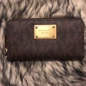 MK Wristlet